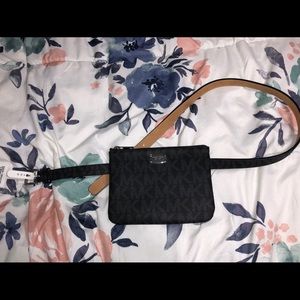 Women Fanny pack belt bag new with tags